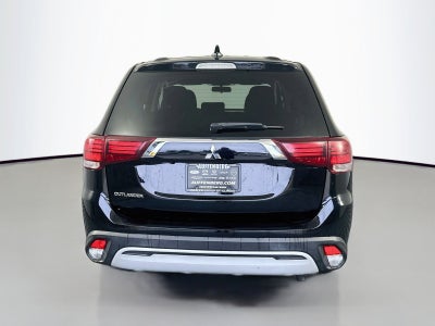 2020 Mitsubishi Outlander ES
