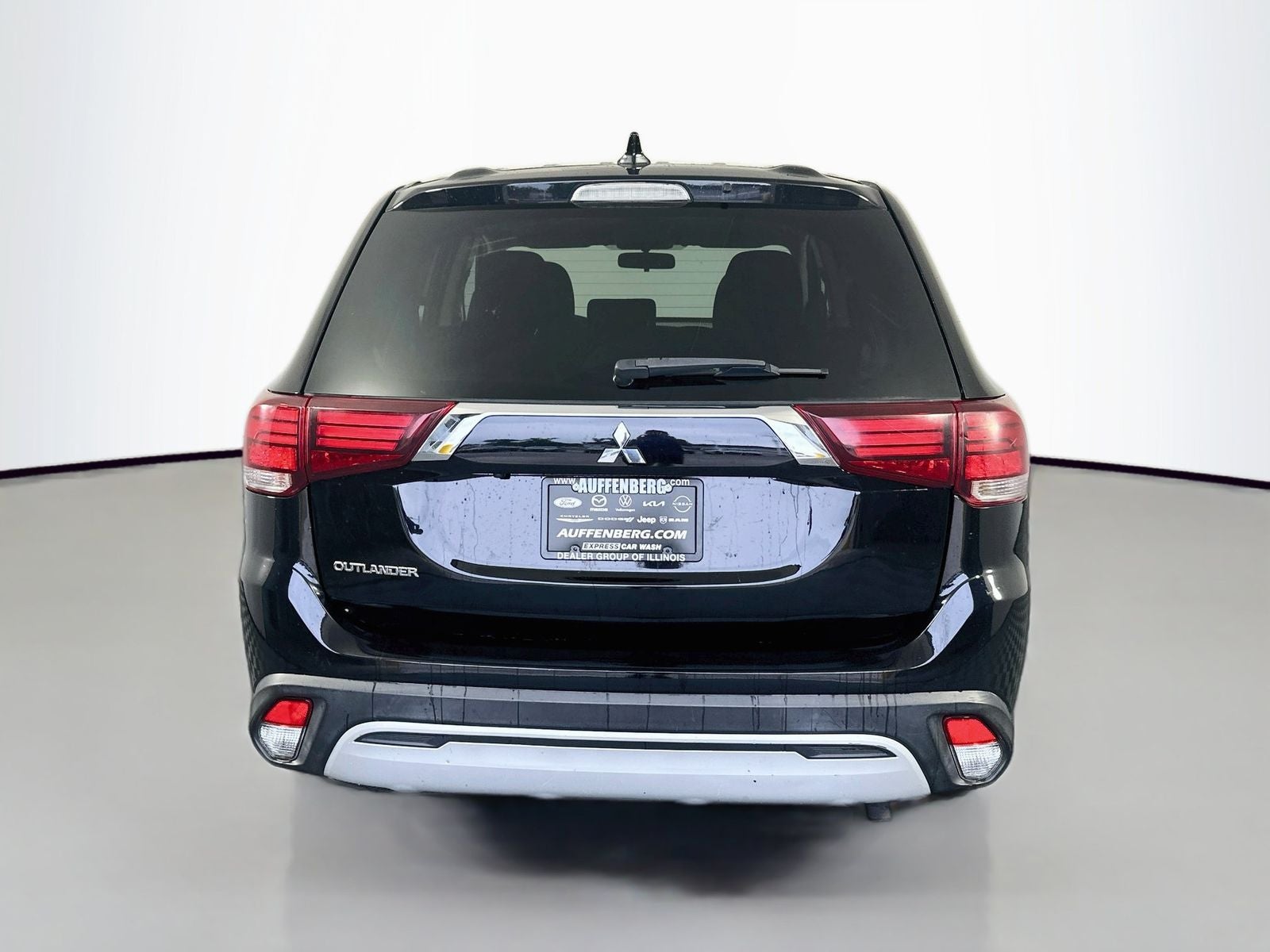 2020 Mitsubishi Outlander ES