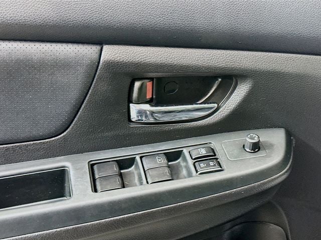 2013 Subaru XV Crosstrek 2.0i Limited