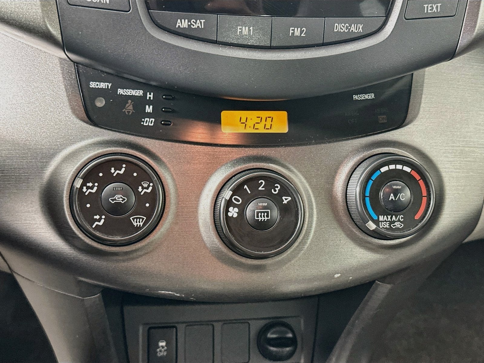 2009 Toyota RAV4 Base