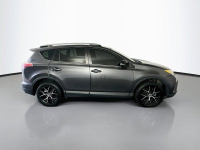 2016 Toyota RAV4 SE