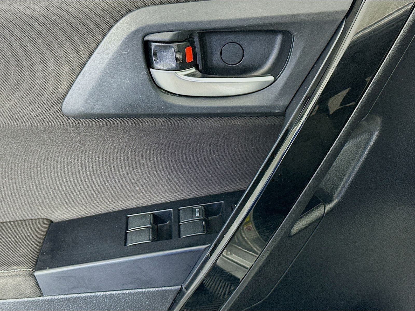 2016 Scion iM Base