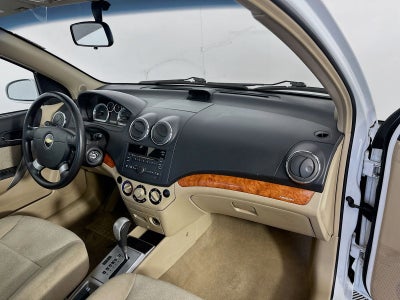2011 Chevrolet Aveo5 2LT