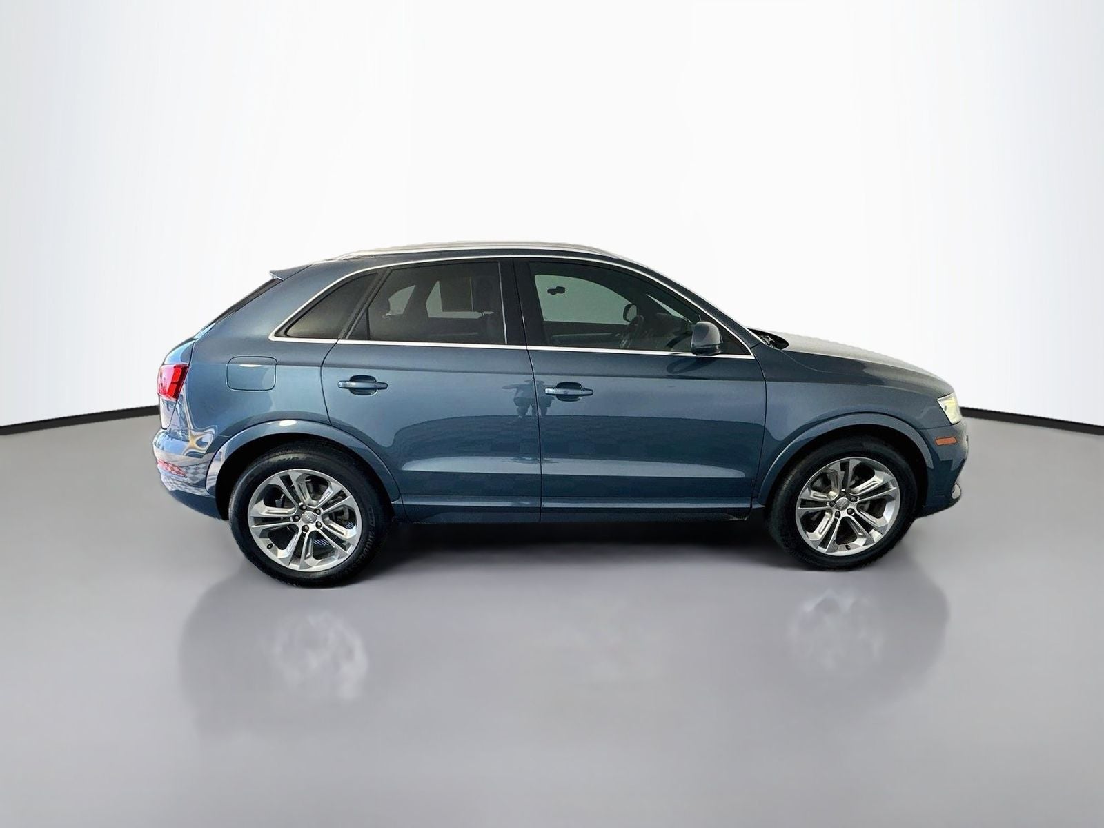 2016 Audi Q3 2.0T Premium Plus quattro