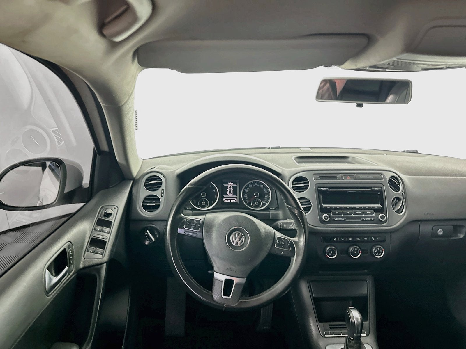 2014 Volkswagen Tiguan SE