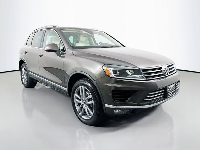 2016 Volkswagen Touareg VR6 FSI Lux