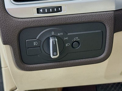 2016 Volkswagen Touareg VR6 FSI Lux