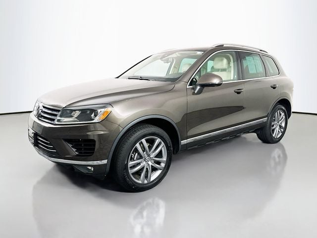2016 Volkswagen Touareg VR6 FSI Lux