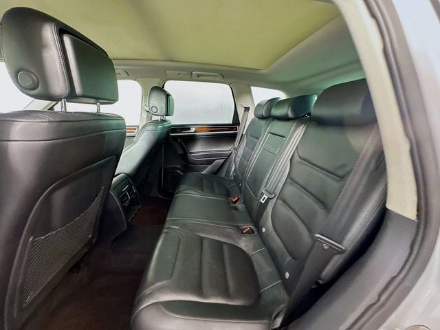 2013 Volkswagen Touareg VR6 FSI Sport