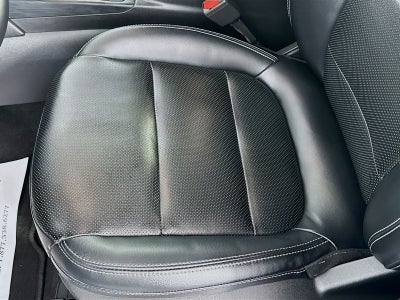 2022 Ford Escape Hybrid Titanium
