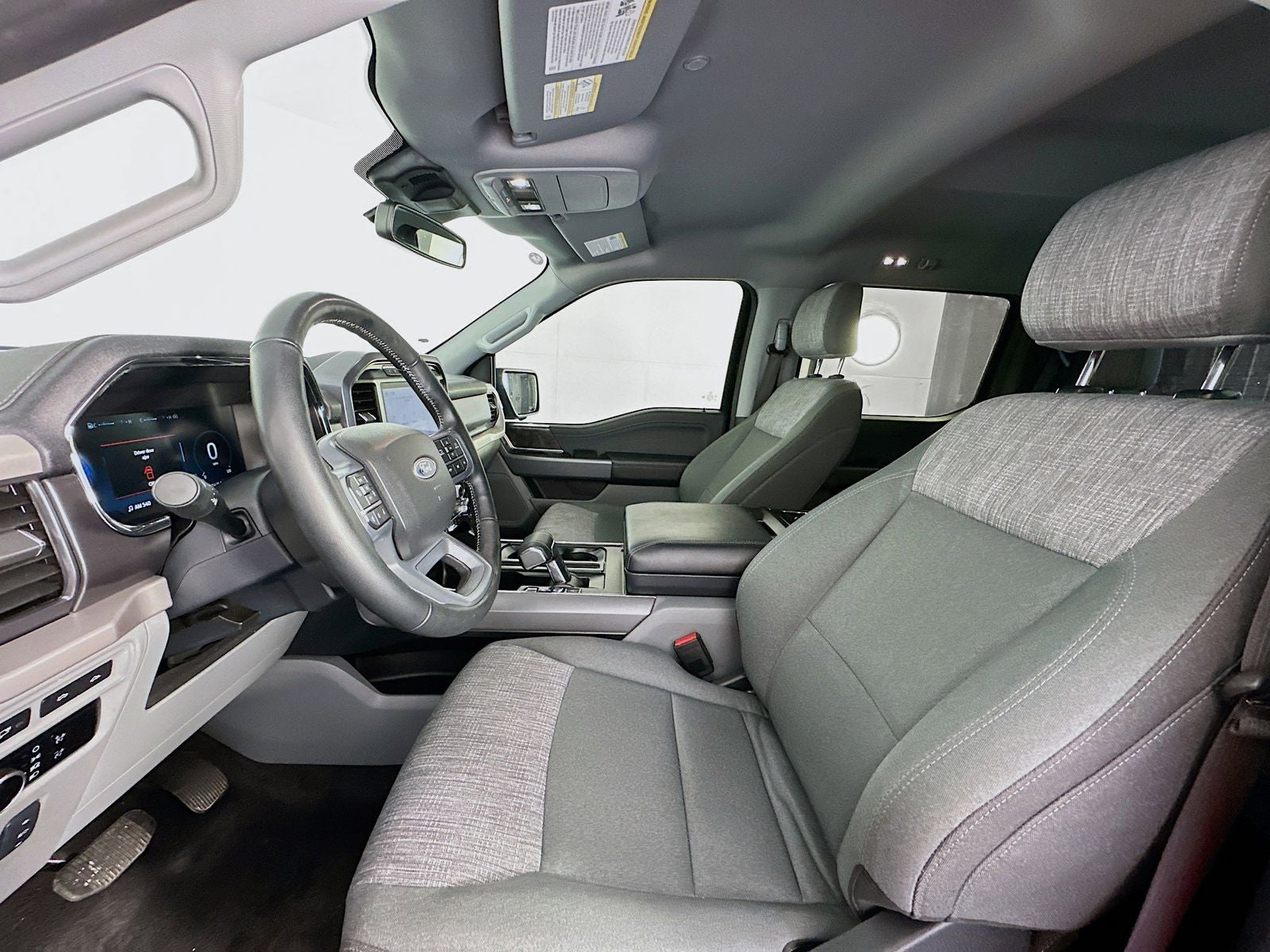 2023 Ford F-150 Lightning XLT