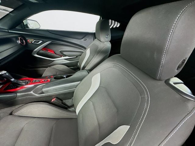 2019 Chevrolet Camaro 1LS