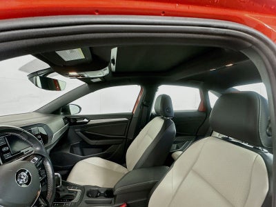 2019 Volkswagen Jetta R-Line