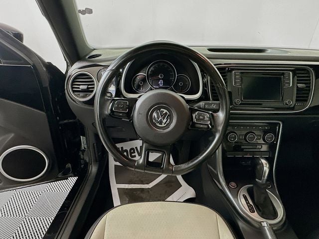 2018 Volkswagen Beetle 2.0T SE