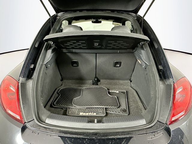2018 Volkswagen Beetle 2.0T SE