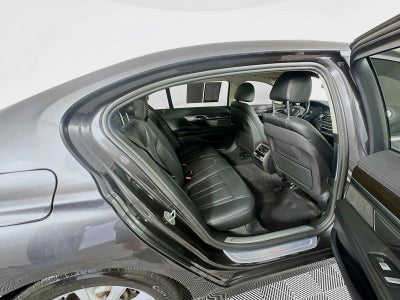 2019 BMW 7 Series 740i xDrive