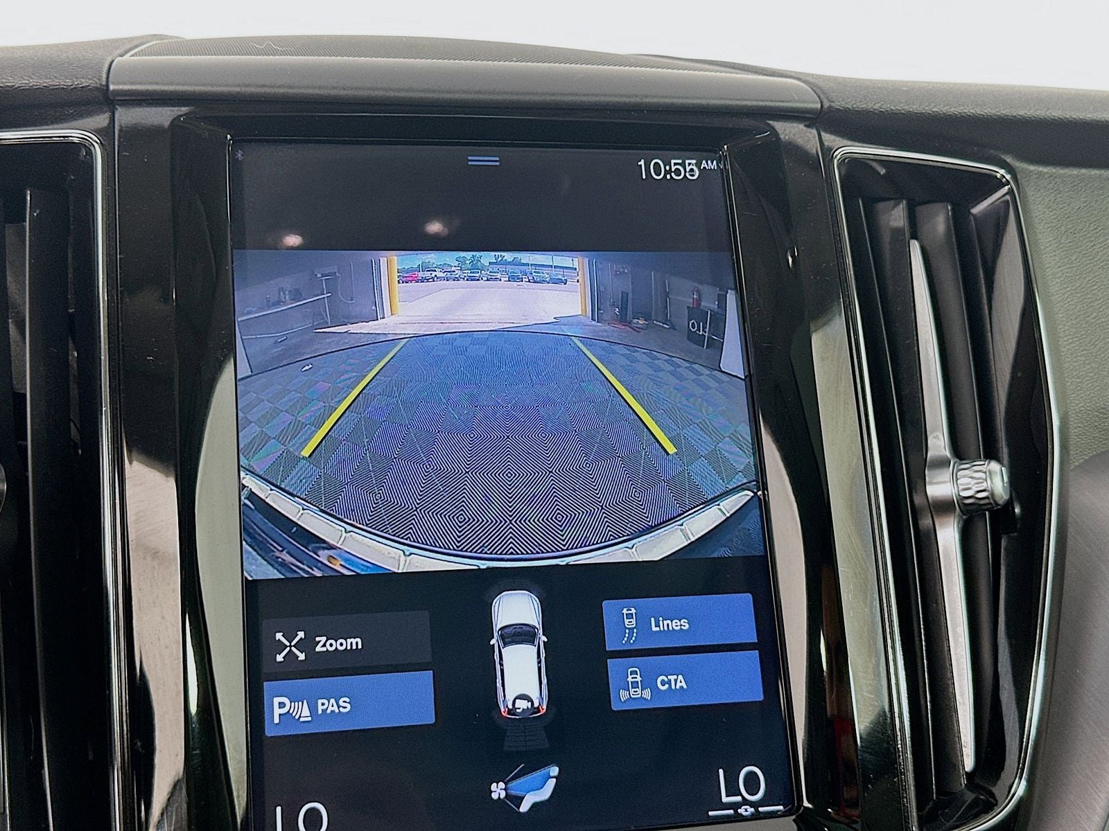 2020 Volvo XC60 T5 Momentum