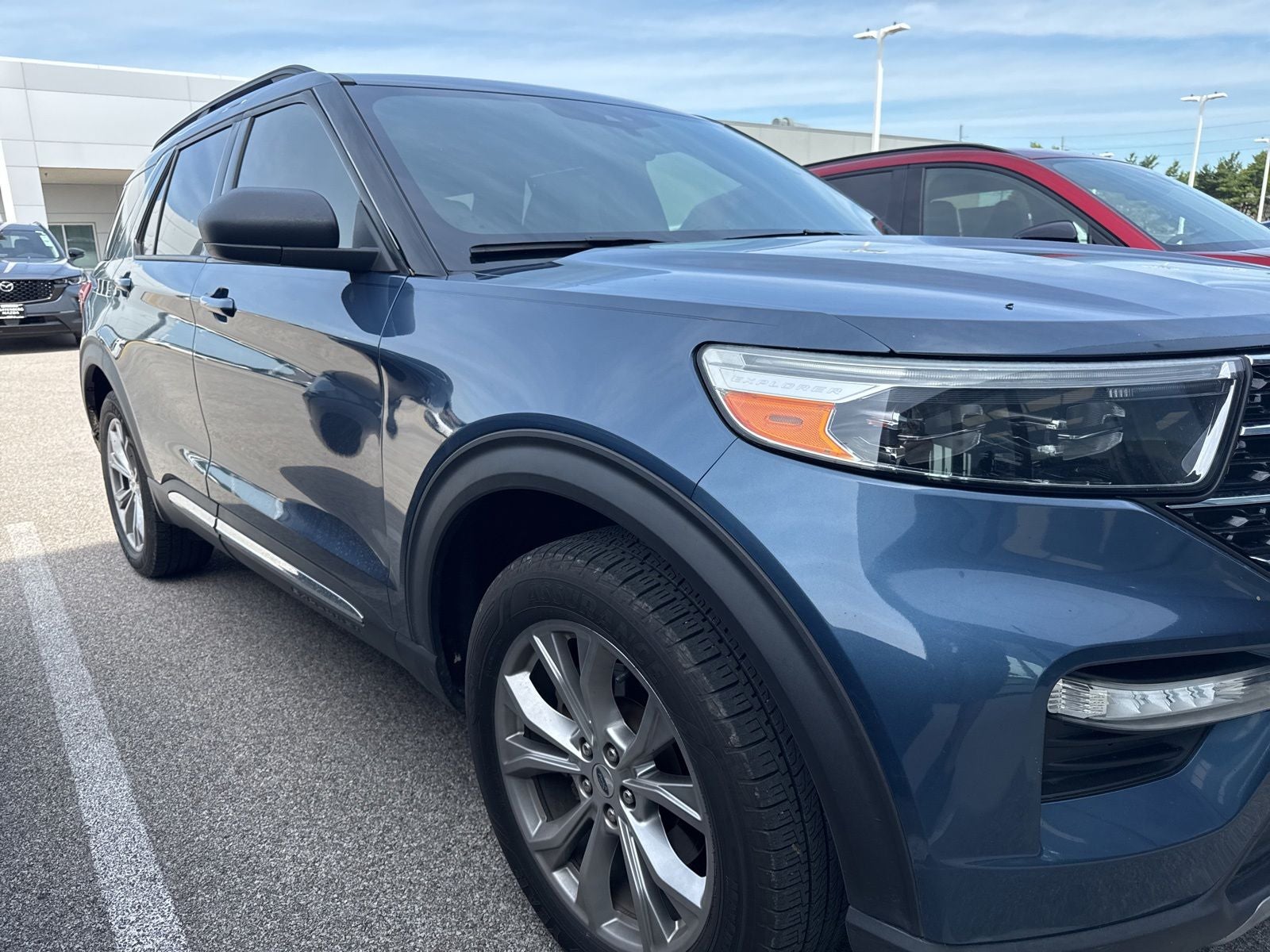 2020 Ford Explorer XLT 4WD's photo