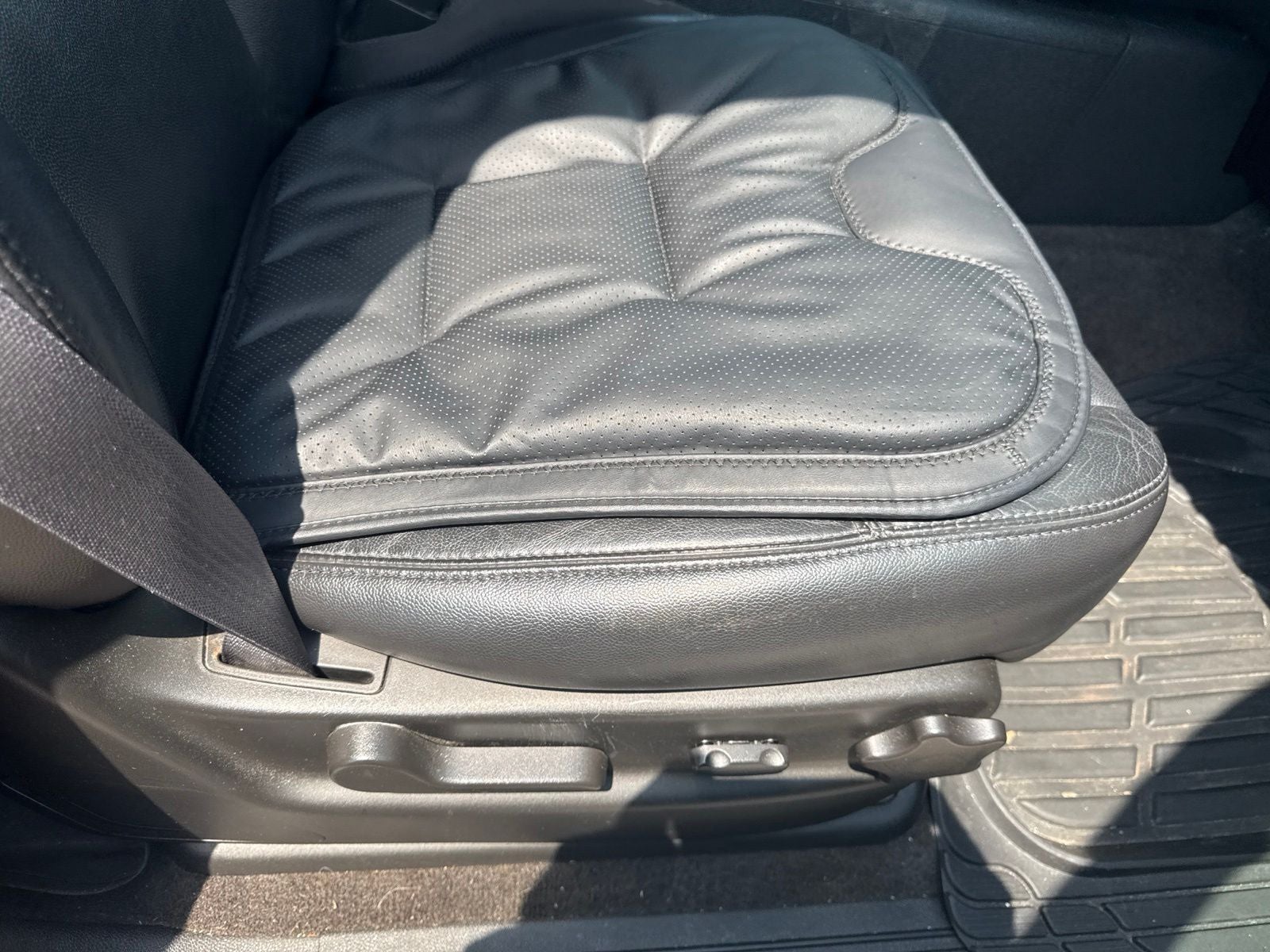 2011 GMC Yukon SLT
