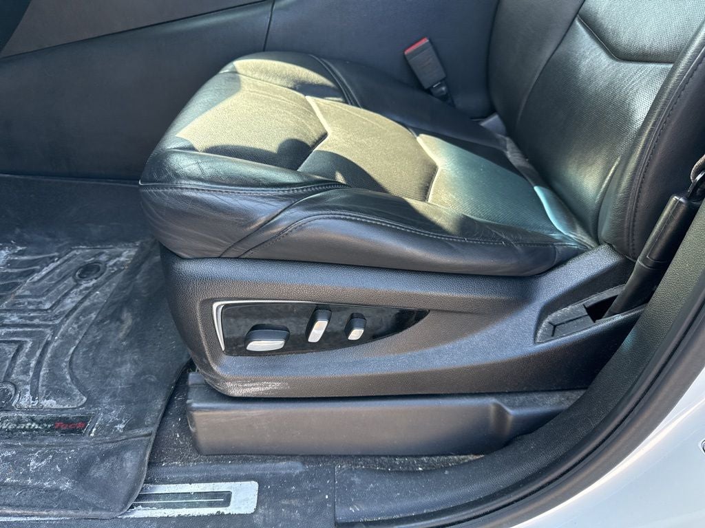 2017 Cadillac Escalade Base