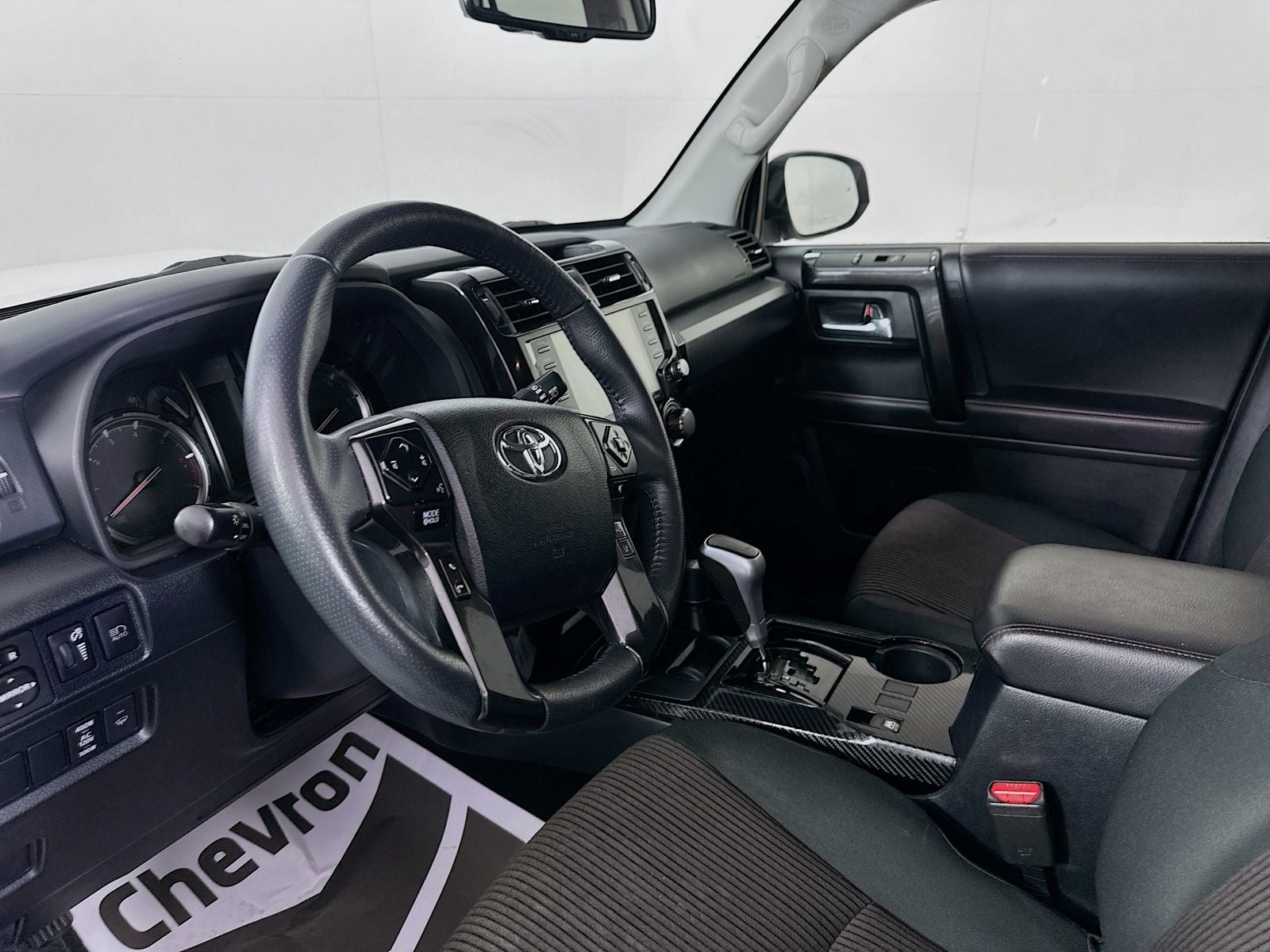 2022 Toyota 4Runner TRD Off-Road