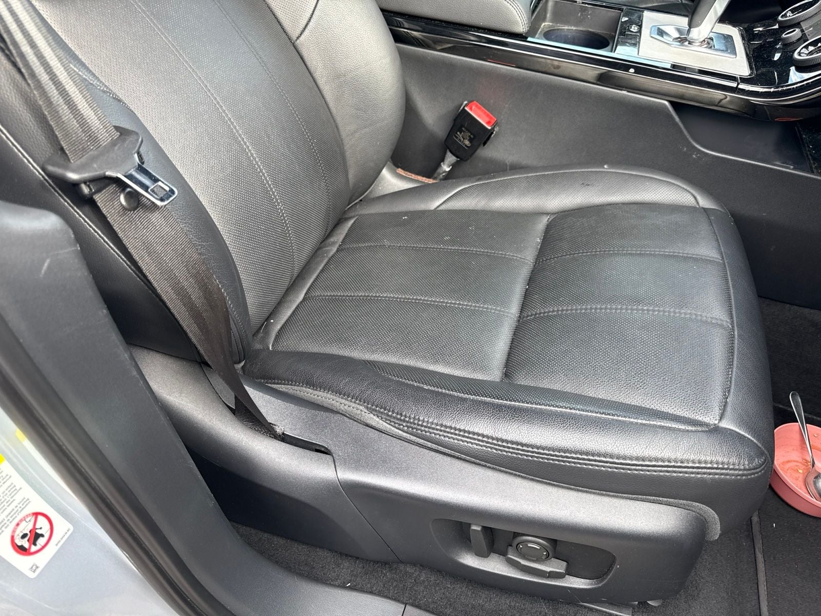 2020 Land Rover Range Rover Evoque R-Dynamic SE
