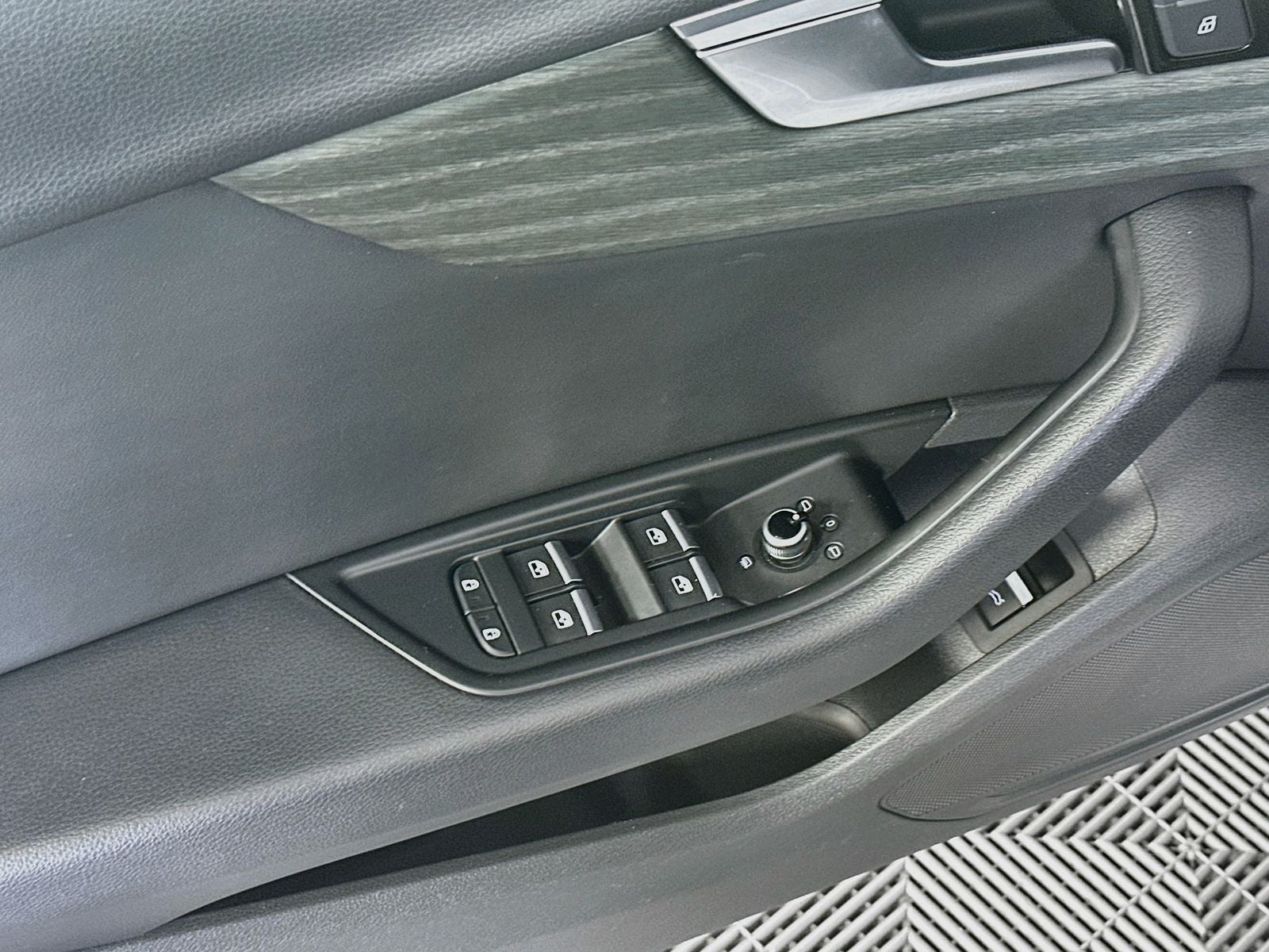 2021 Audi A4 40 Premium quattro