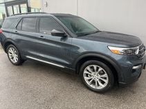 2022 Ford Explorer XLT 4WD's photo