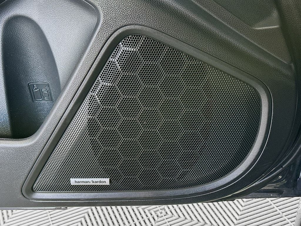 2022 Subaru Outback Touring