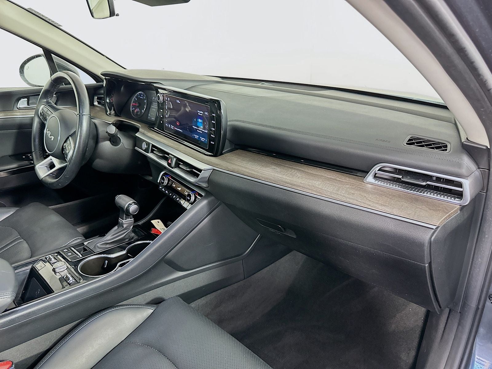 2023 Kia K5 EX