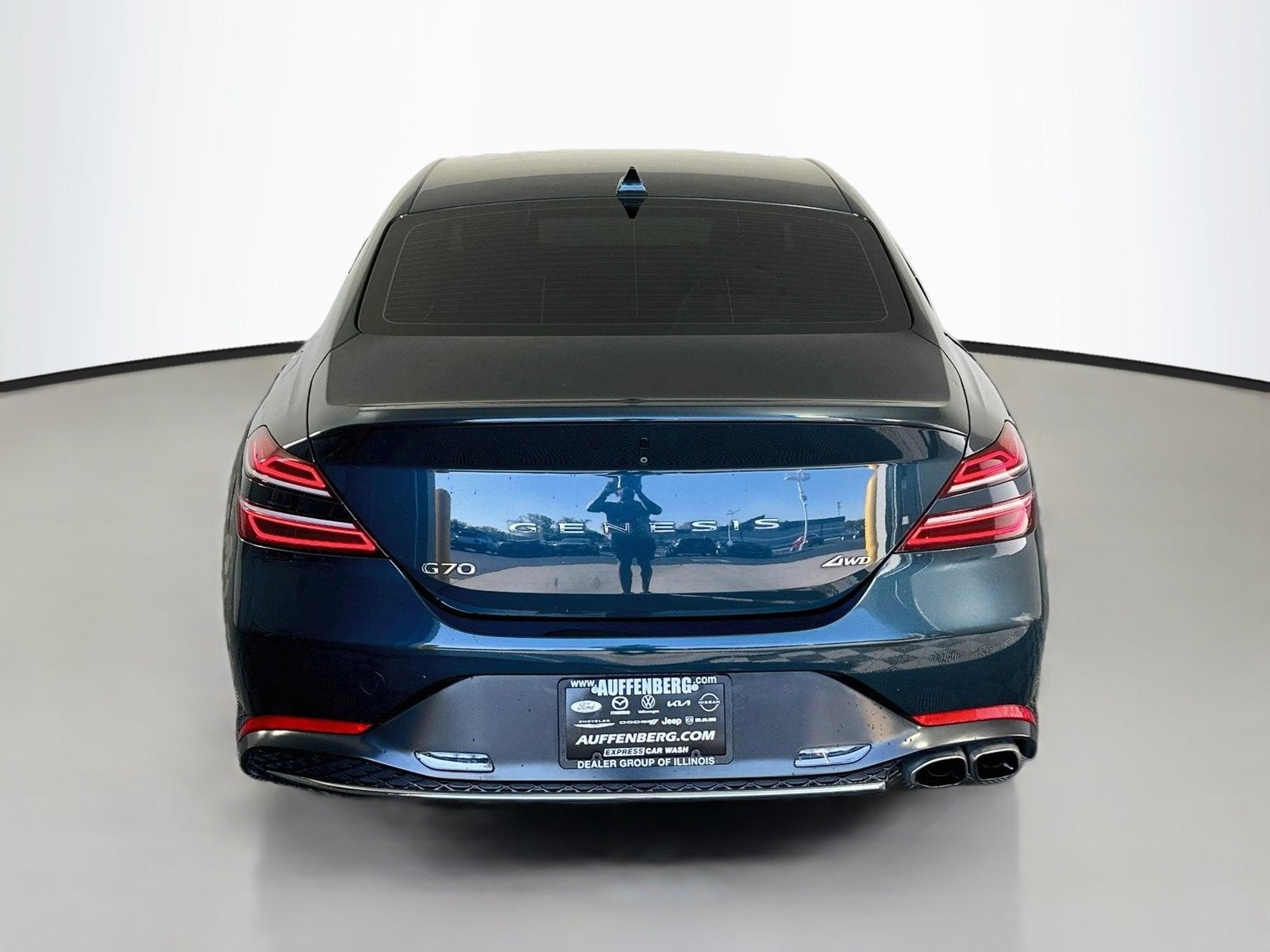 2022 Genesis G70 2.0T