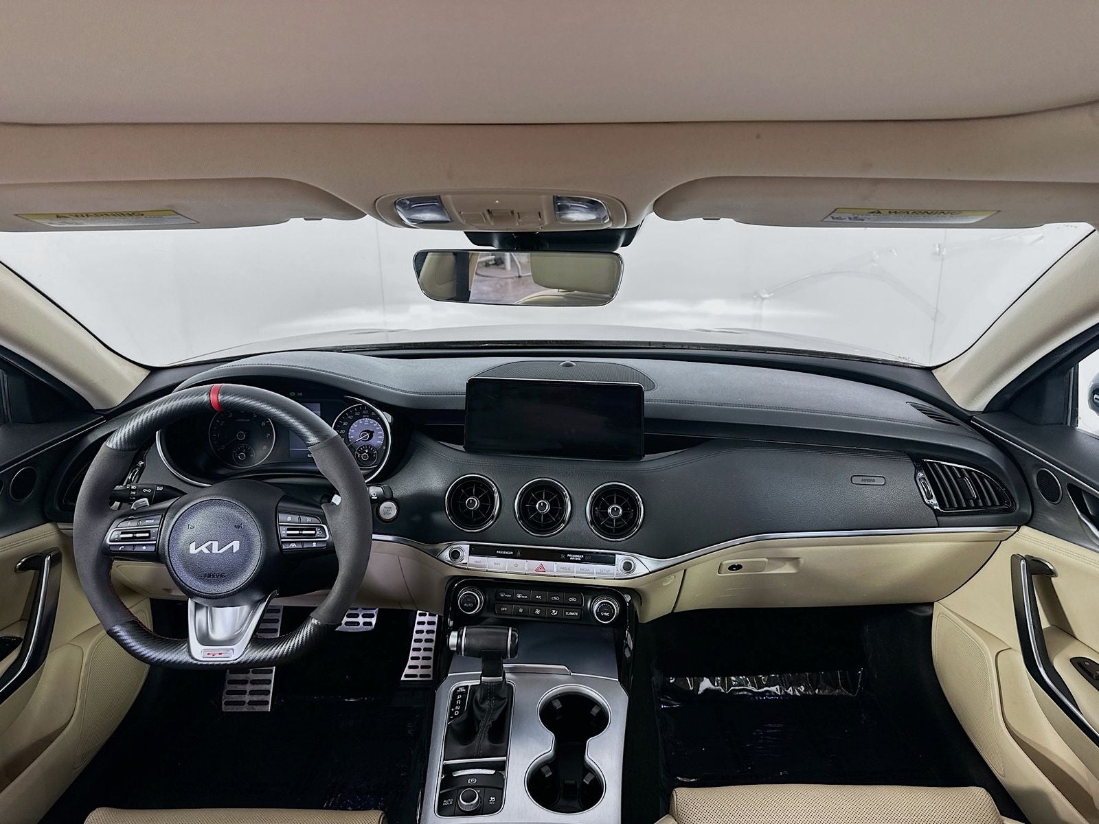 2022 Kia Stinger GT1