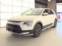 2023 Kia Niro EX HEV's photo