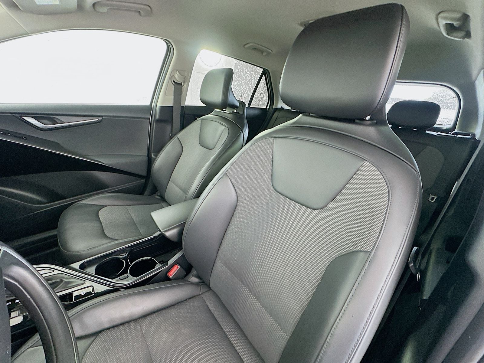 2023 Kia Niro EX