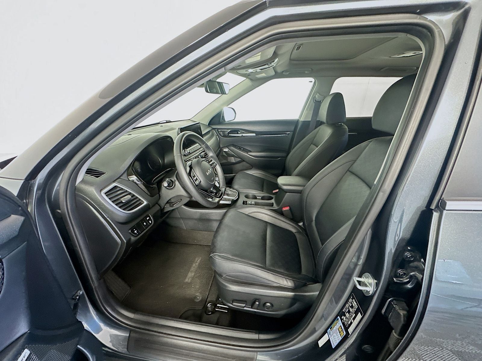2023 Kia Seltos SX
