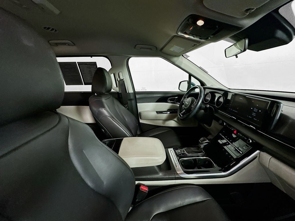 2022 Kia Carnival EX