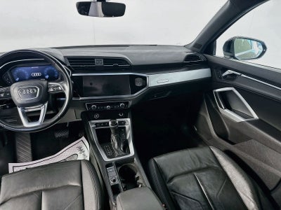 2021 Audi Q3 Premium quattro