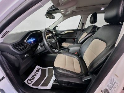 2021 Ford Escape Titanium Hybrid