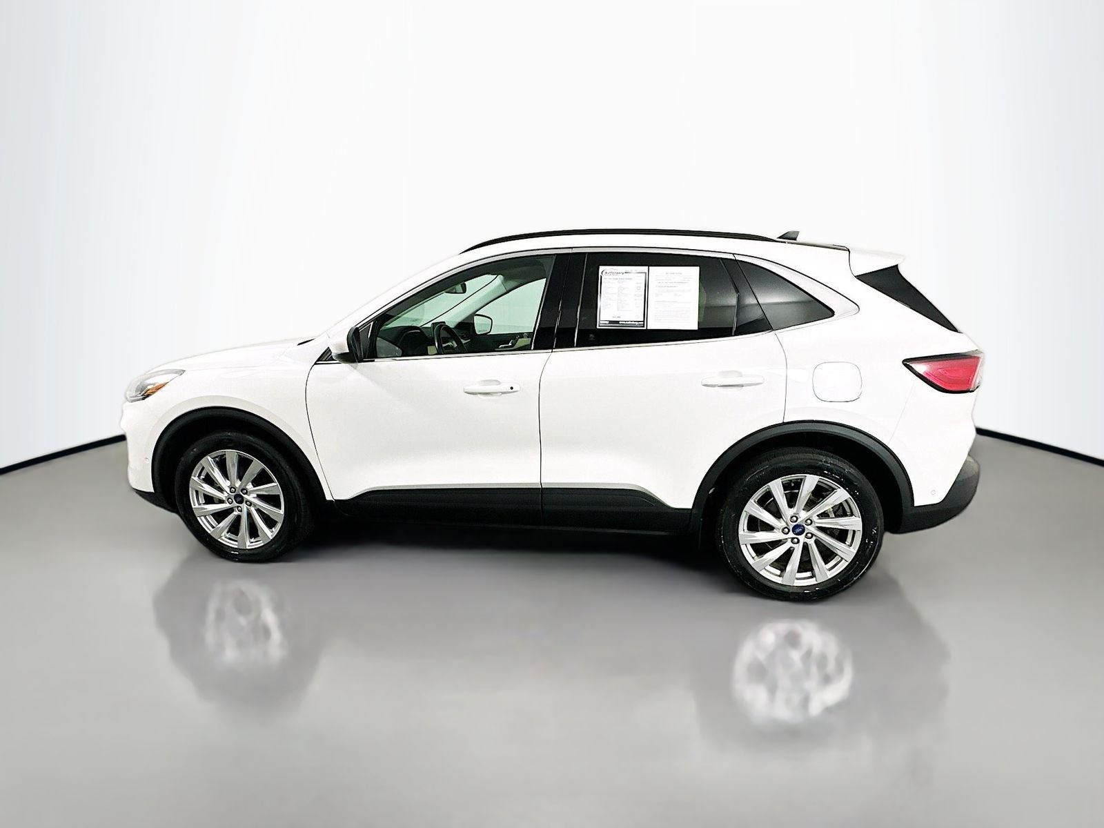 2021 Ford Escape Titanium Hybrid
