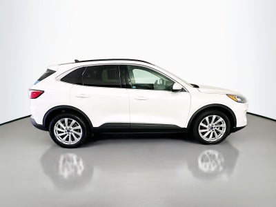 2021 Ford Escape Titanium Hybrid