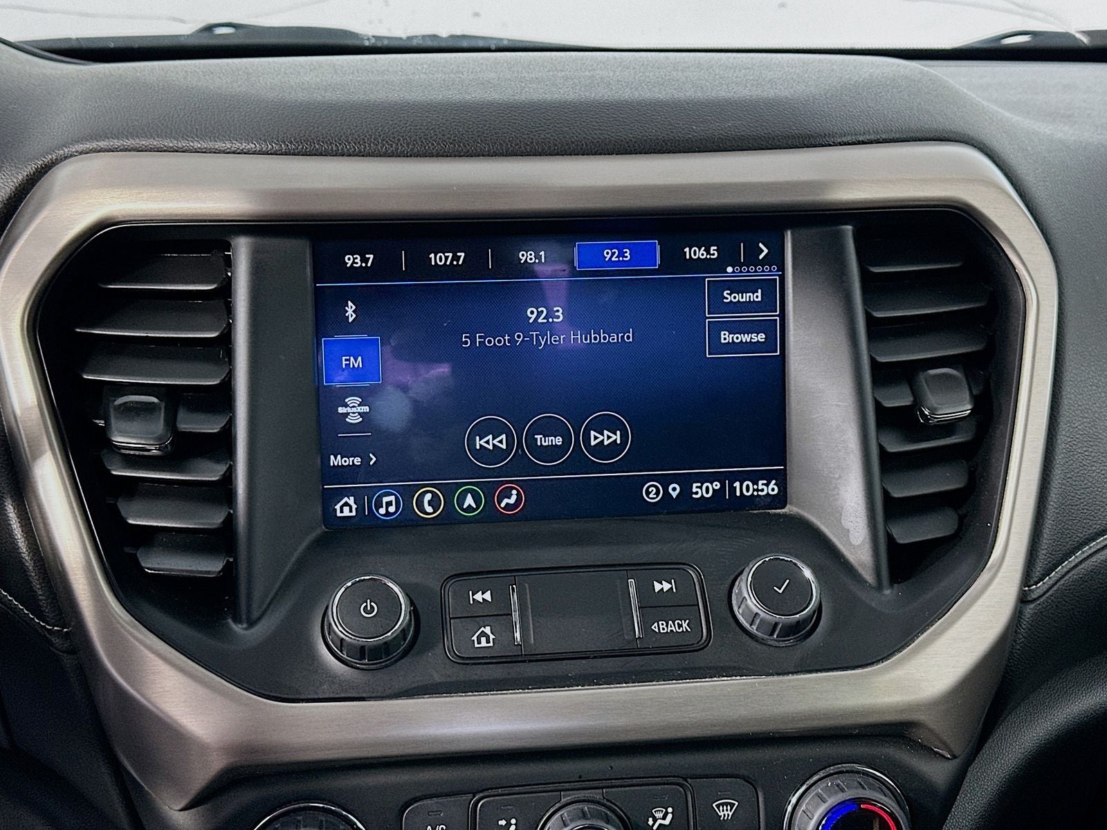 2022 GMC Acadia Denali