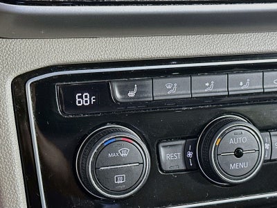 2022 Volkswagen Atlas 3.6L V6 SE w/Technology
