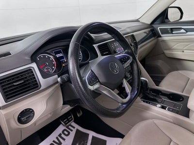 2021 Volkswagen Atlas 3.6L V6 SE w/Technology R-Line
