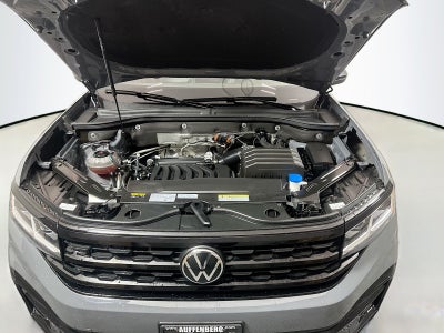 2023 Volkswagen Atlas Cross Sport 3.6L V6 SEL R-Line Black