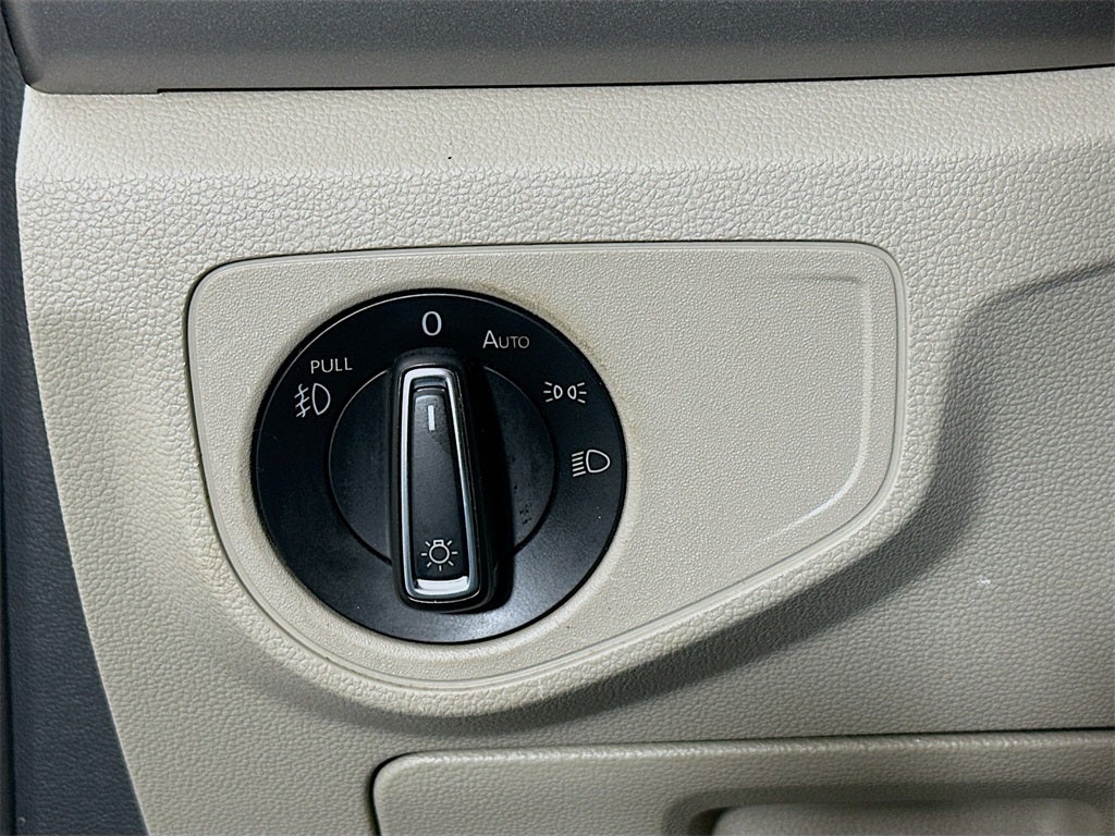 2019 Volkswagen Atlas 3.6L V6 SE w/Technology