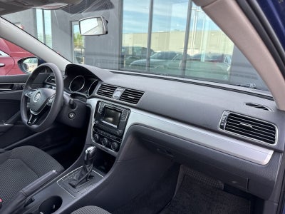 2017 Volkswagen Passat 1.8T S