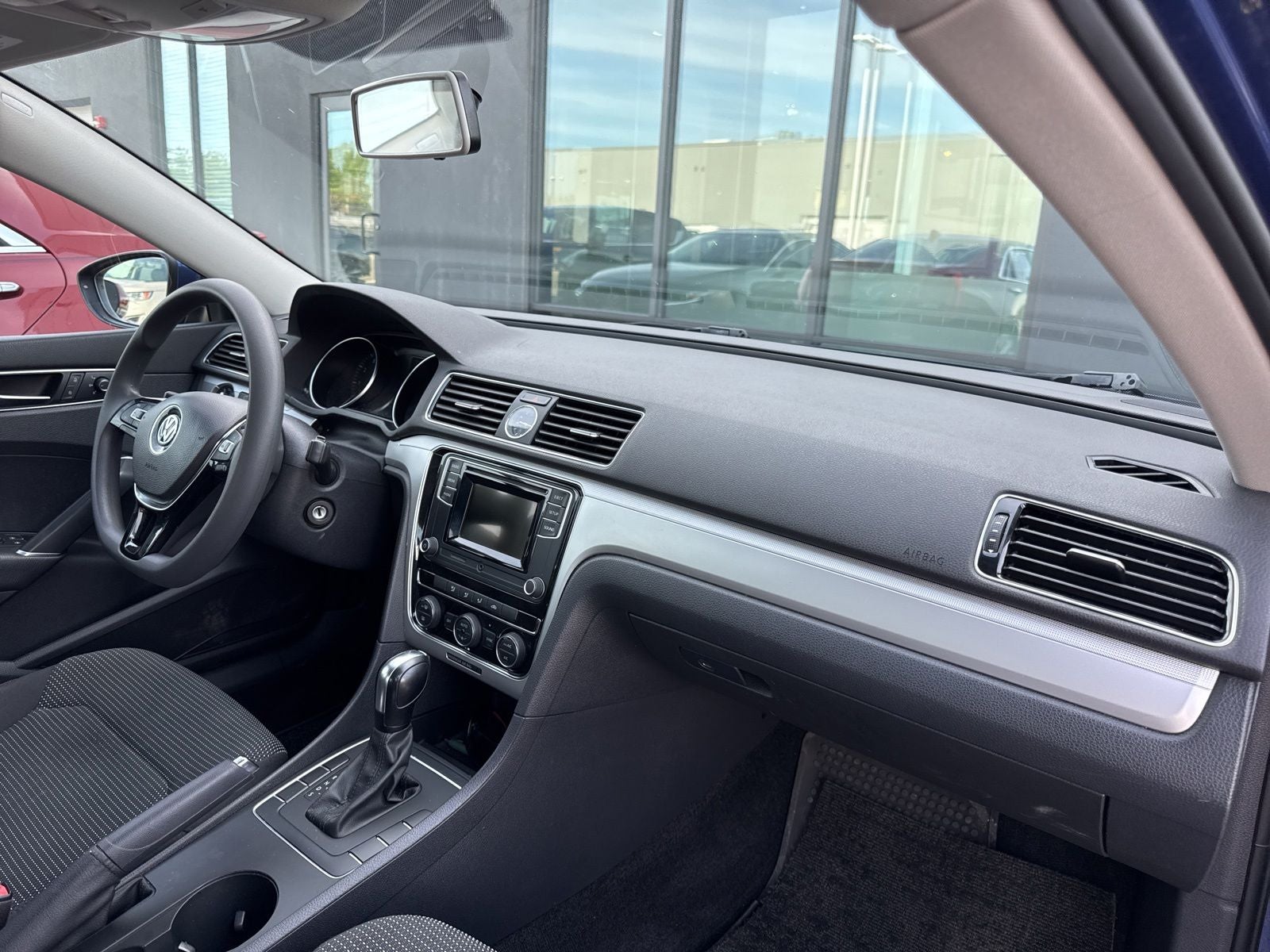 2017 Volkswagen Passat 1.8T S