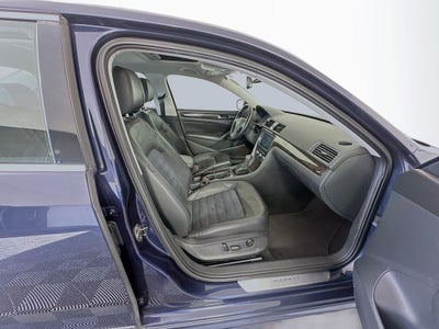 2014 Volkswagen Passat TDI SEL Premium