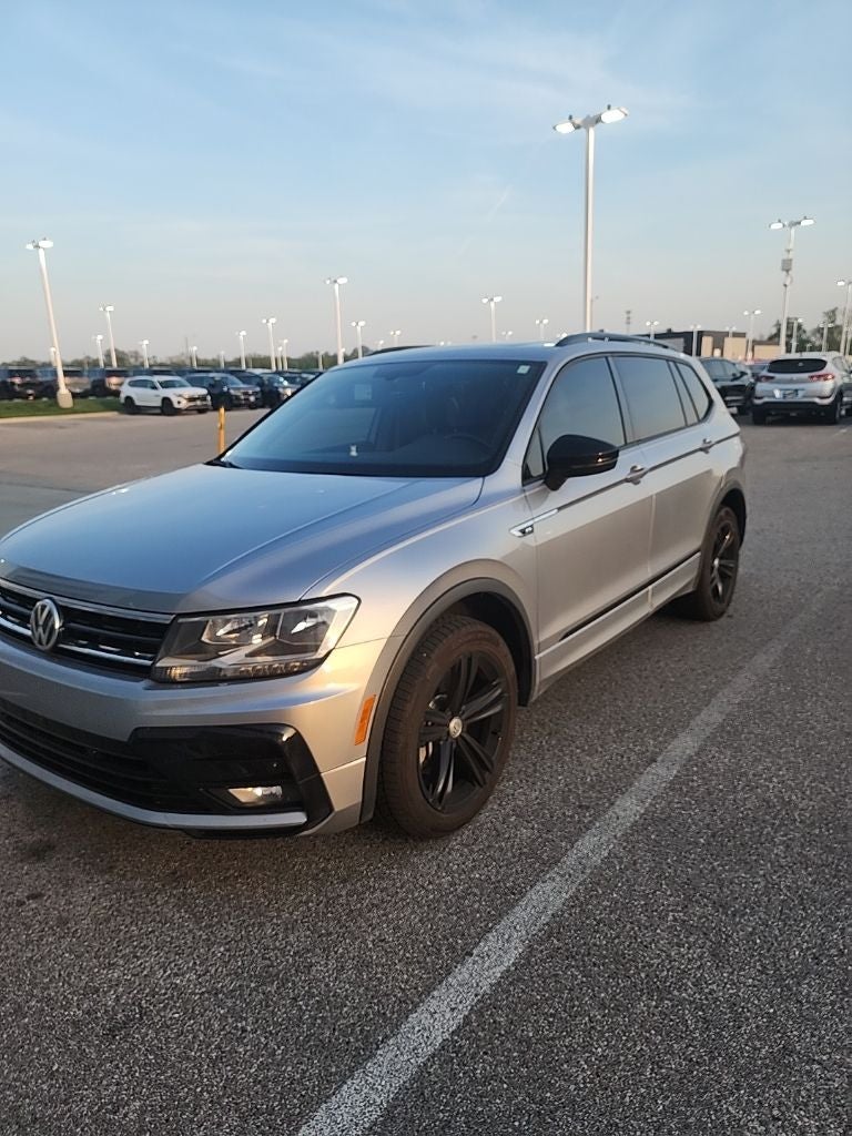 2019 Volkswagen Tiguan SEL R-Line