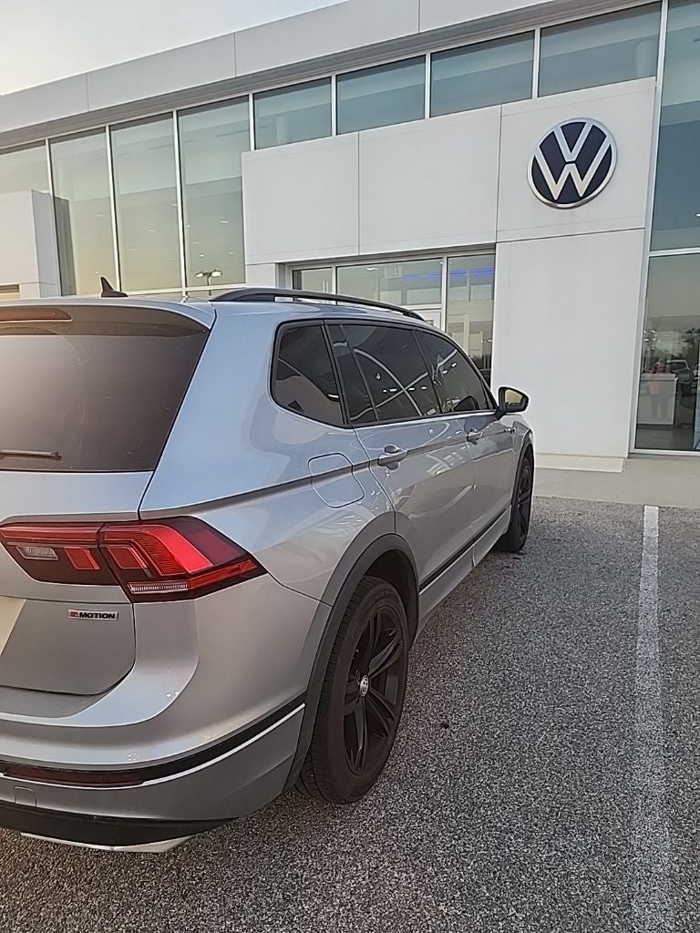 2019 Volkswagen Tiguan SEL R-Line
